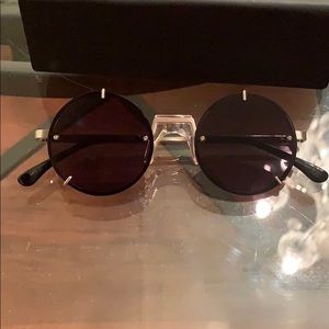 Vera Wang Sunglasses *Brand New*